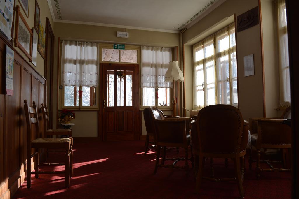 Hotel Villa Tedaldi Gressoney-Saint-Jean Exterior foto